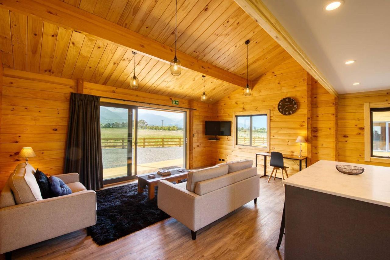 Deerbrooke Kaikoura Chalets - Chalet 2 Экстерьер фото