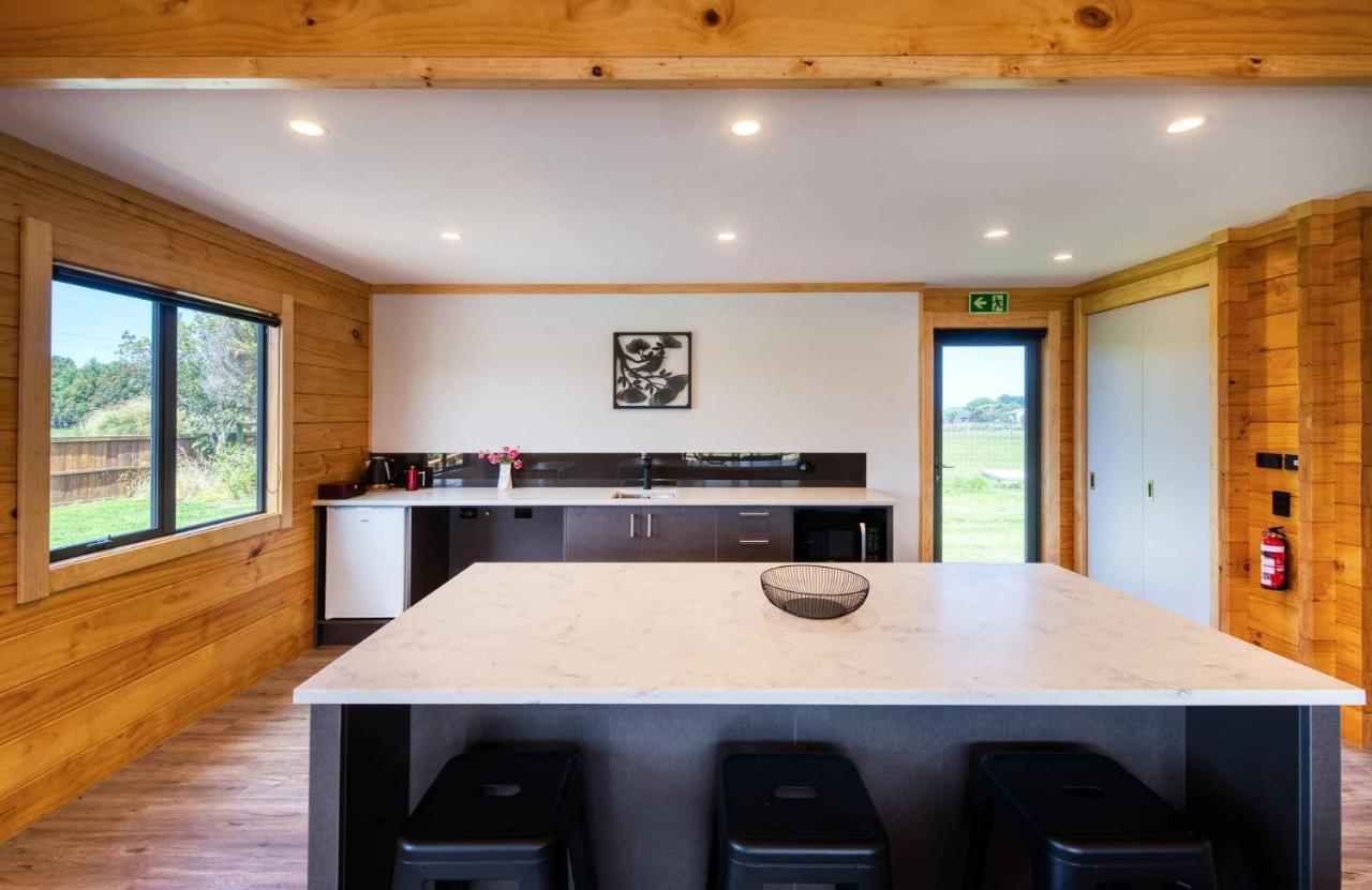 Deerbrooke Kaikoura Chalets - Chalet 2 Экстерьер фото