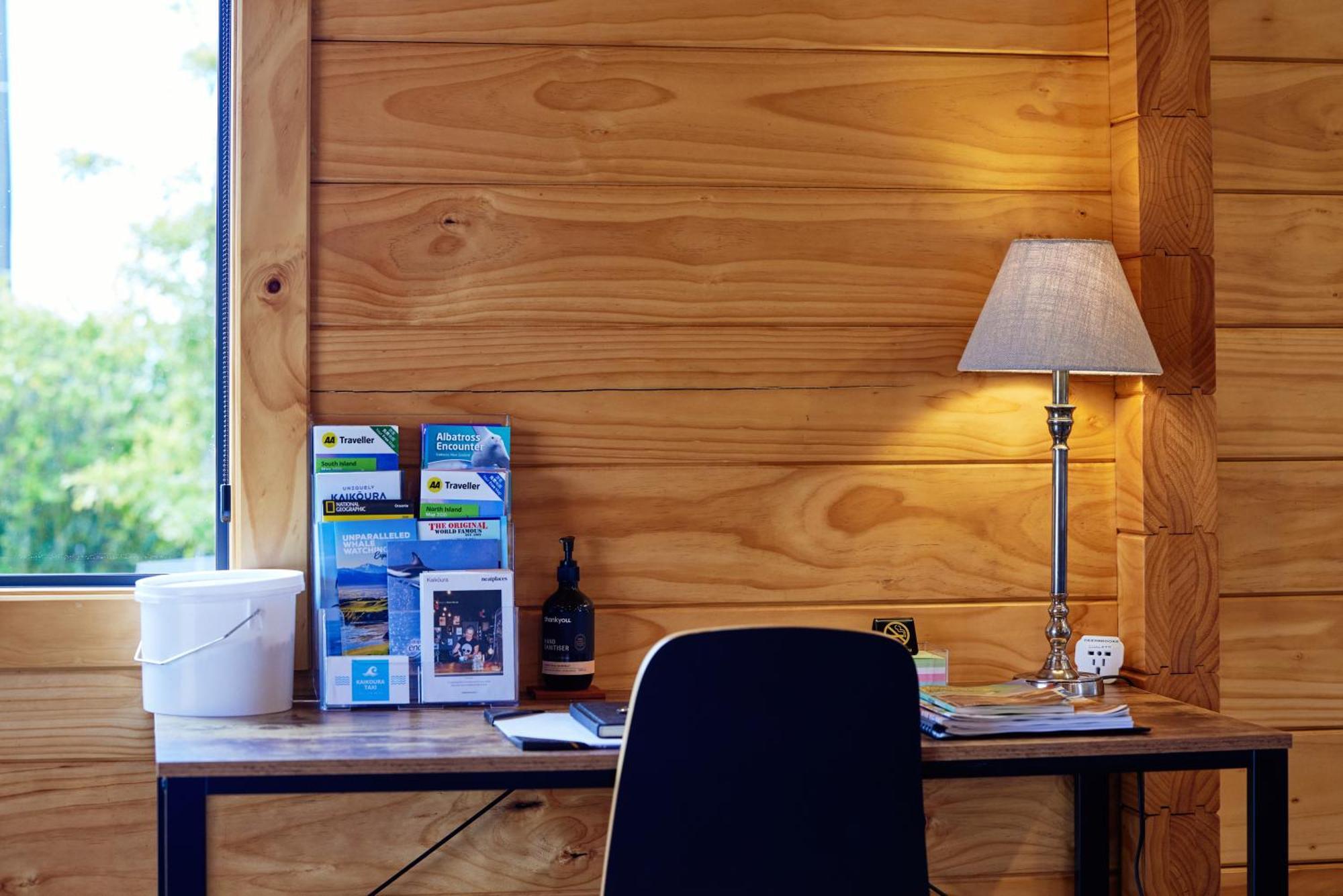 Deerbrooke Kaikoura Chalets - Chalet 2 Экстерьер фото